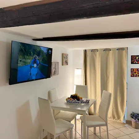 House David By Holiday World Apartment Genoa